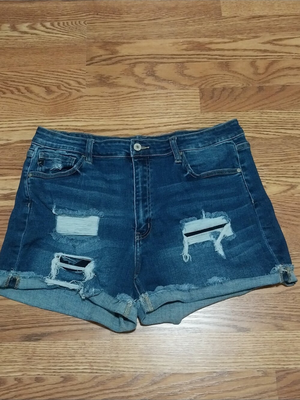Kancan Maurices High Rise Distressed Dark Blue Denim Shorts Women 32 Jean Shorts